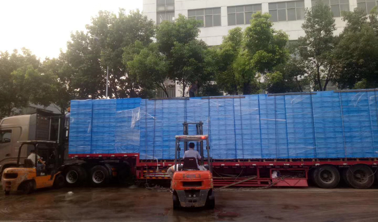 塑料周轉箱批發？懂得人不多，還好知道的早