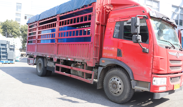 塑料托盤生產廠家哪家好？五大關鍵點要注意