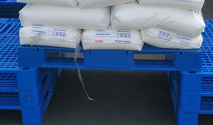 上貨架塑料托盤，騰云駕霧，我能行！