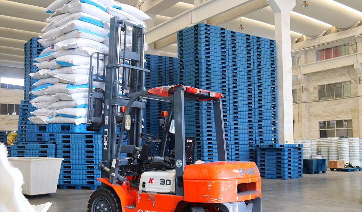 吹塑托盤統(tǒng)一尺寸標(biāo)準(zhǔn)的必要性，你知道嗎？